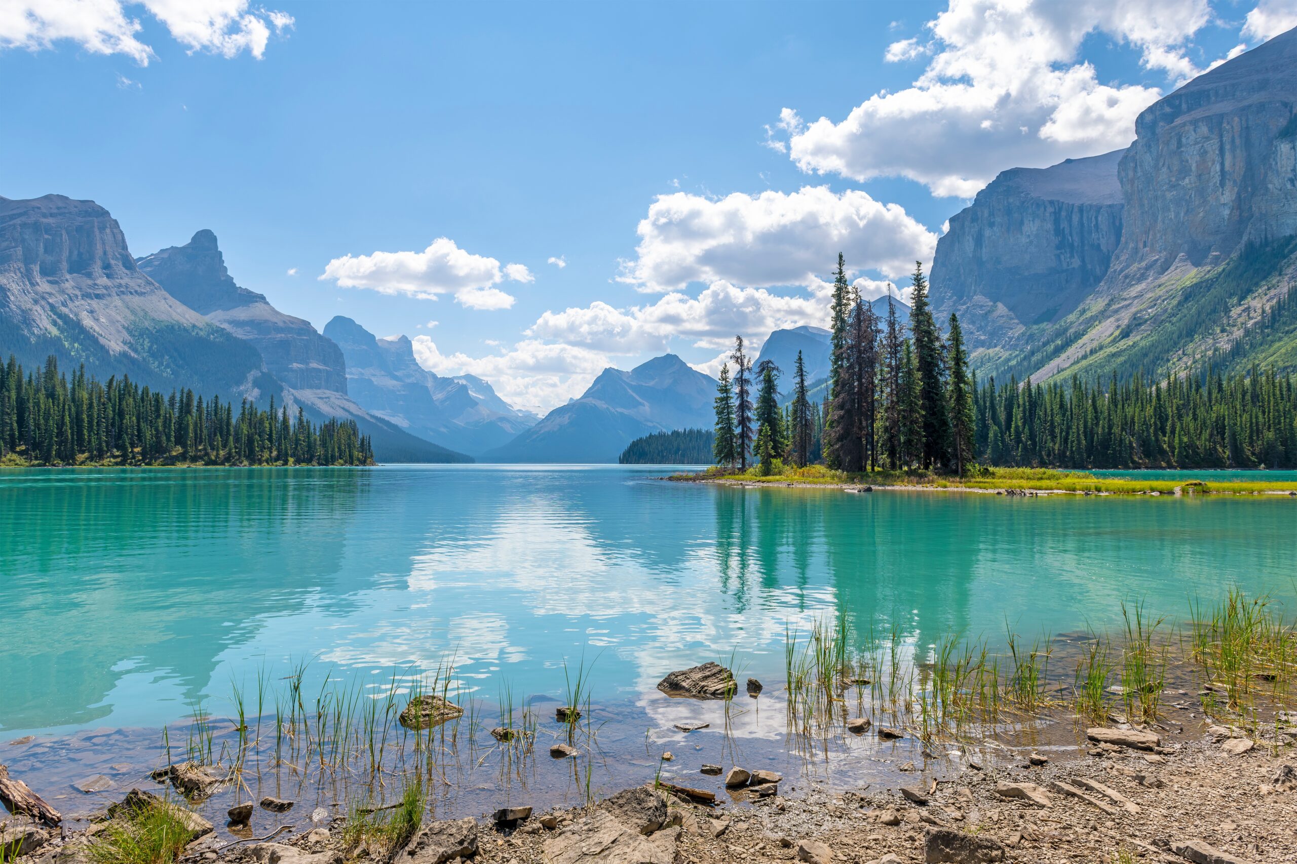 Spirit,Island,Summer,Reflection,,Jasper,,Canada.