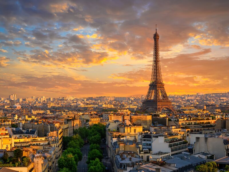 Skyline,Of,Paris,With,Eiffel,Tower,In,Paris,,France.,Panoramic