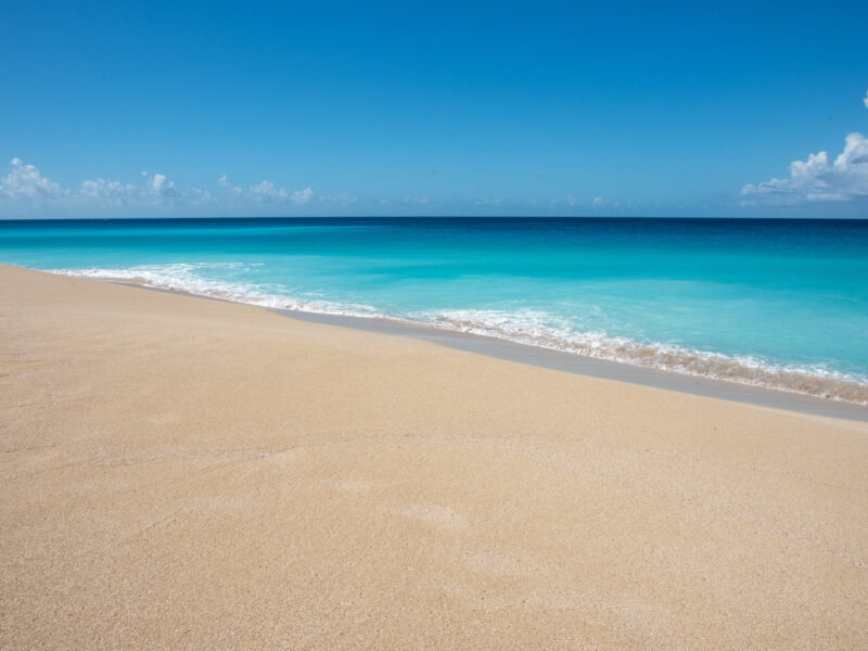 Stunning,Turquoise,Caribbean,Sea,Waters,And,Sandy,Beach,On,A