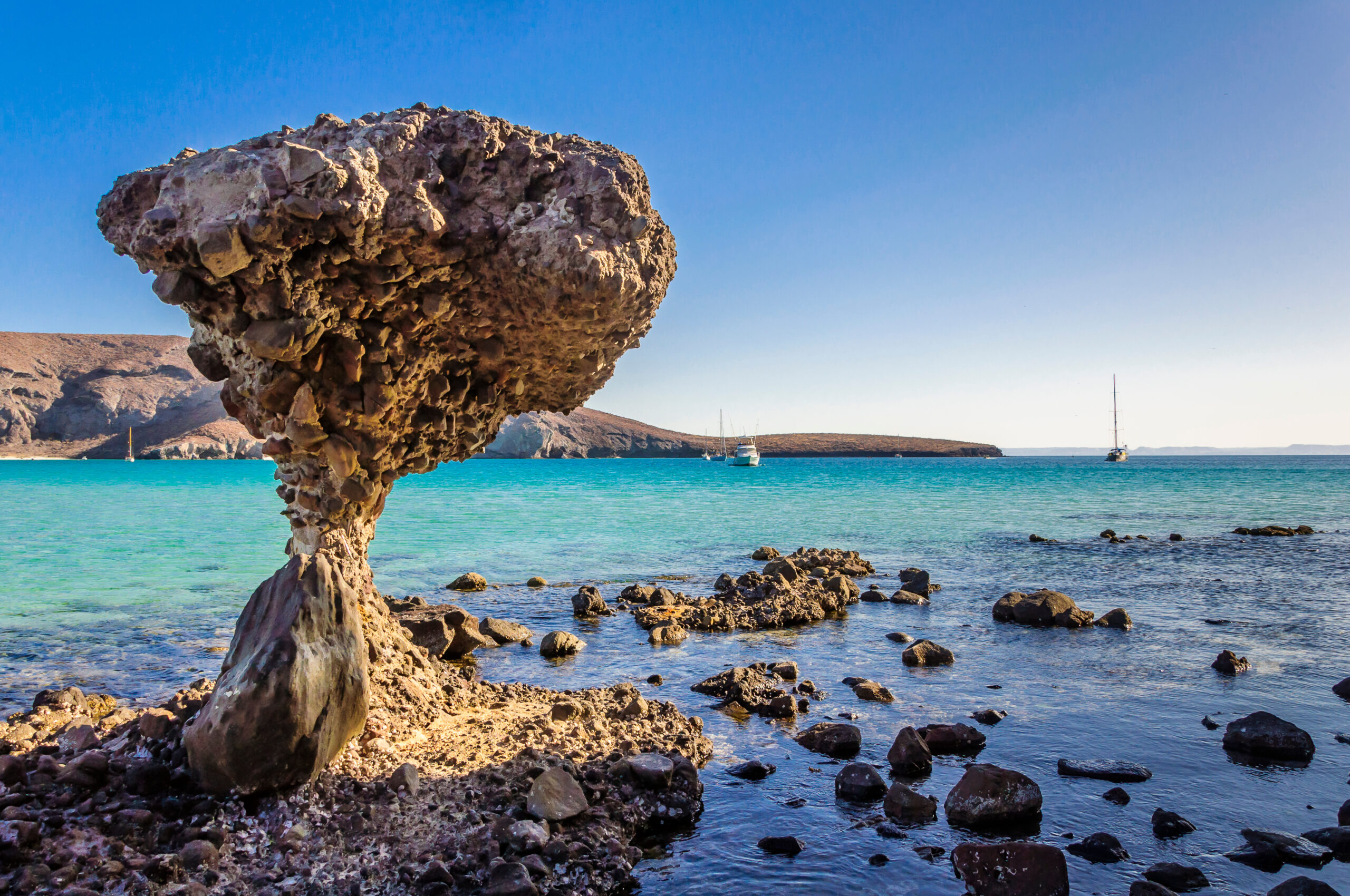 Iconic,Natural,Rock,Formation,,Balandra,Beach,Mushroom,,La,Paz,,Mexico